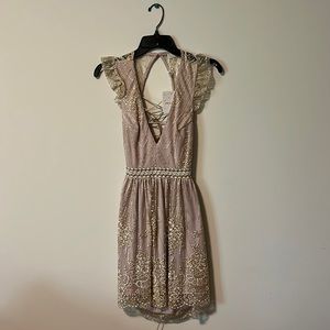 XS Hello Molly Champagne dress